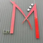 Le M & Hotel