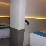 Ξενοδοχείο Le M & Ονφλέρ