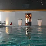 Hotel Le M &