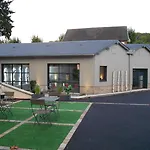Hotel Le M &