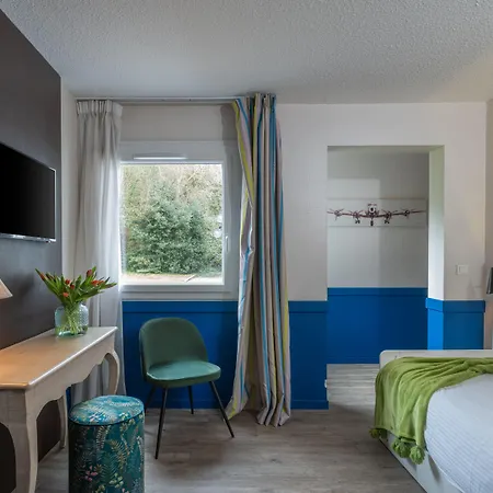 Otel Le M & Honfleur