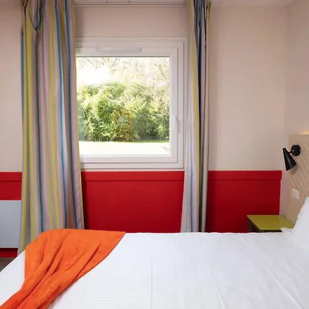 Otel Le M & Honfleur