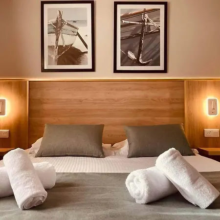 Hotel Le M & Honfleur