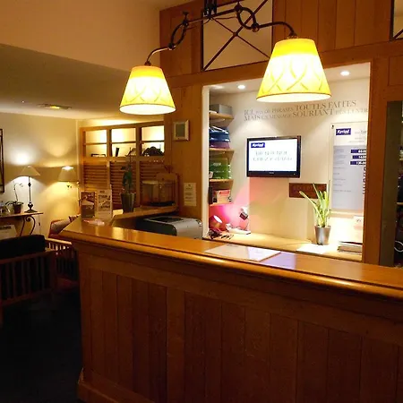 Otel Le M & Honfleur